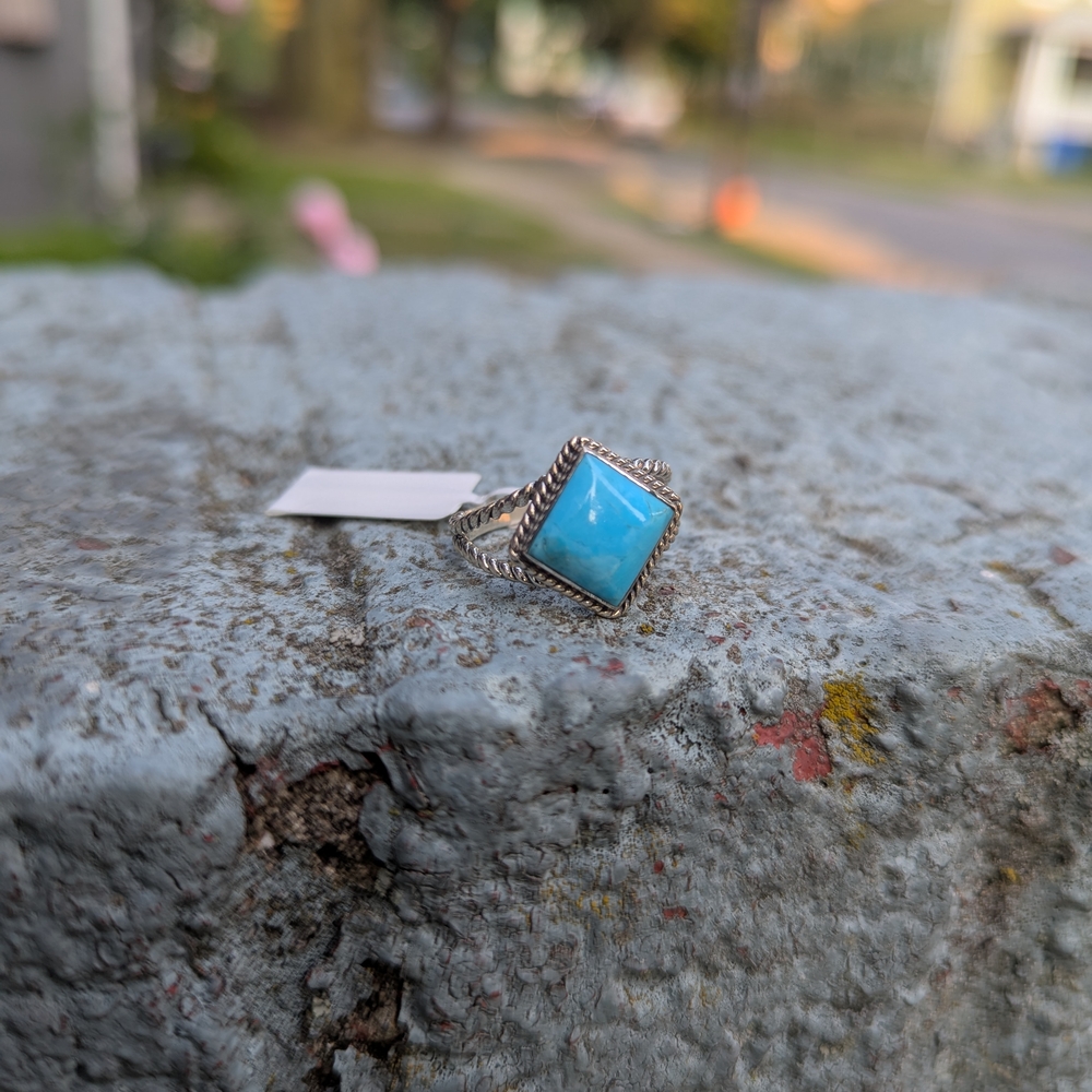 Turquoise Silver Ring - Picture 9 of 9